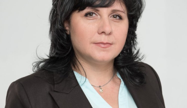 Недялка Петрова : БСП ще бори бюрокрацията и корупцията в Пловдив с електронна община