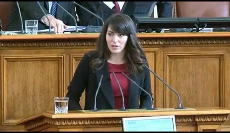Теодора Халачева: Да се нарушават закони е практика на кабинета