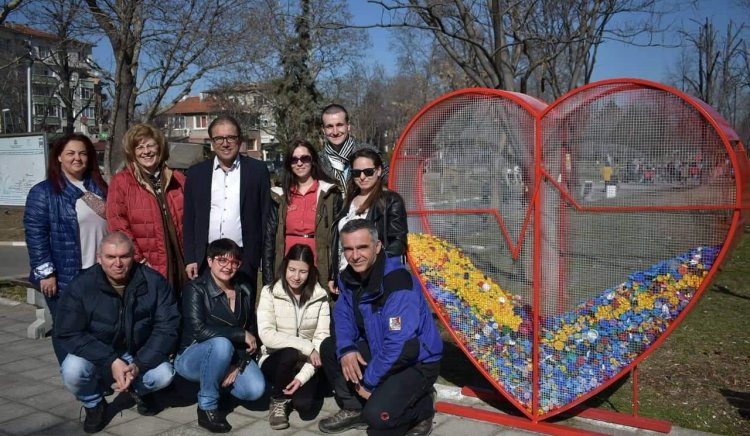 Д-р Емил Караиванов: В Деня на сърцето в квартал Долни Воден “затуптя” още едно сърце на добротворството