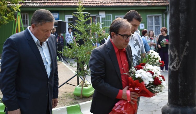 Д-р Емил Караиванов почетe саможертвата   на братя Пачови