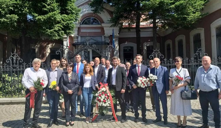 Социалистите от Пловдив и областта с почит пред българското дело на Съединението