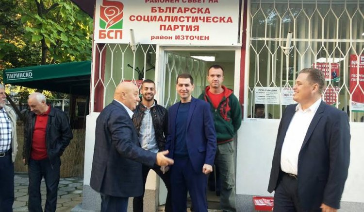 Жители на пловдивския район Източен посрещнаха Георги Гергов с „Господин Кмете”