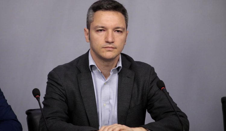 Вигенин внесе жалба срещу ГЕРБ за грубо нарушение на Изборния кодекс в Пловдив