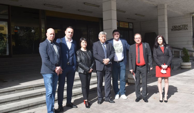 БСП-Пловдив област регистрира листата си за парламентарните избори